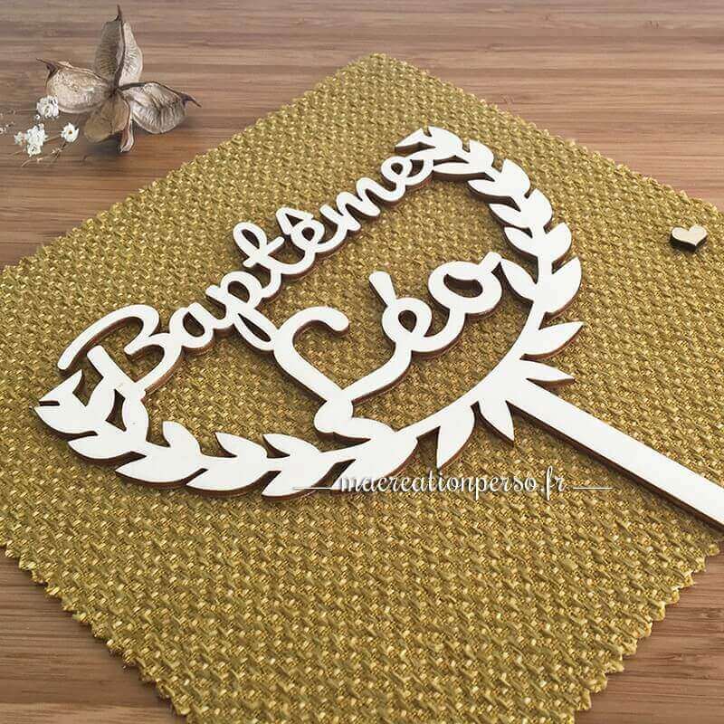 Cake topper floral en bois clair