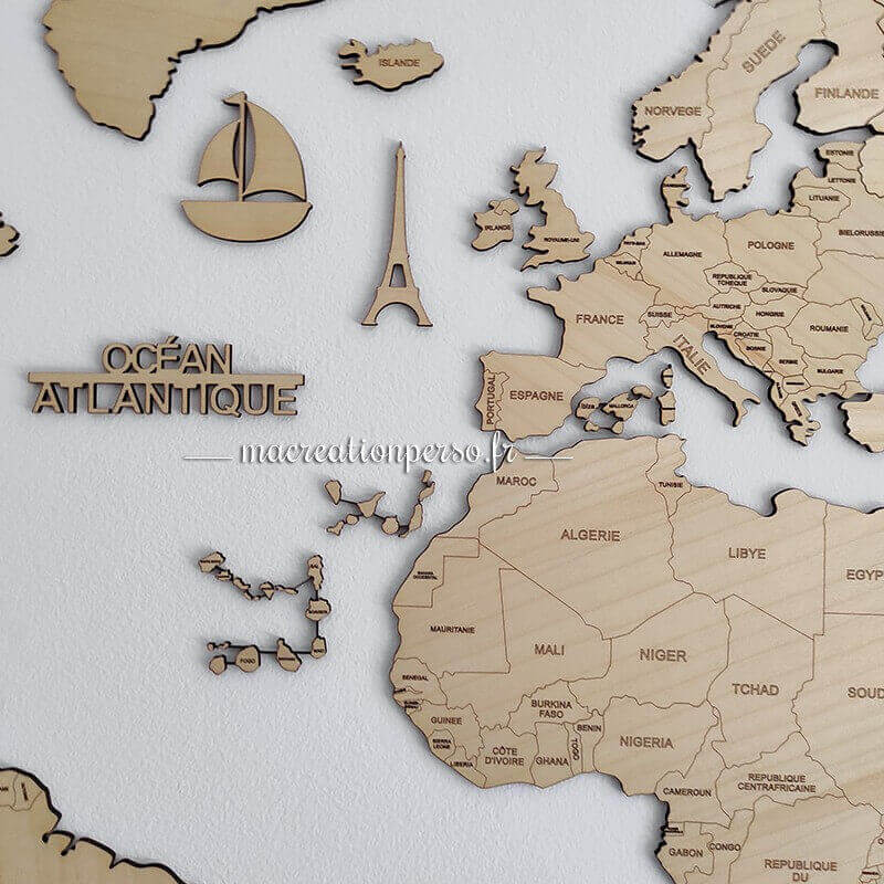 Création de carte géographique personnalisée en bois murale