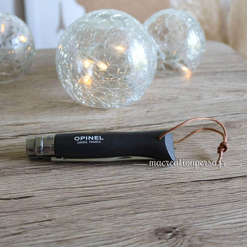 Couteau de poche personnalisé OPINEL baroudeur n°8 noir
