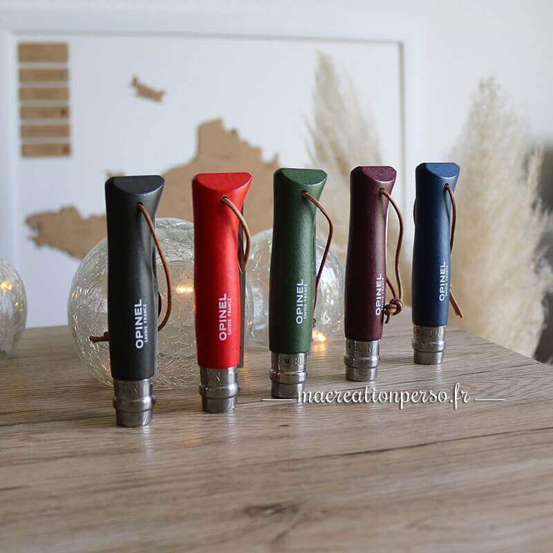 Couteau personnalisé OPINEL baroudeur avec cordelette en cuir