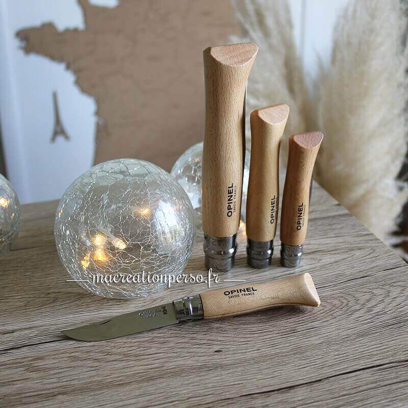 Couteaux OPINEL avec lame ouverte et fermée