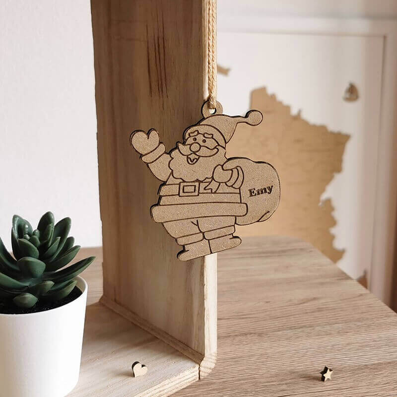 Déco Père Noël gravé prénom Émy