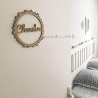 Décoration mot chambre en bois avec fleur