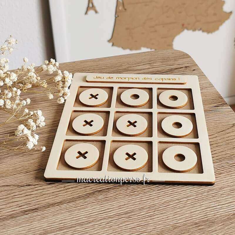 Jeux de morpion original en bois gravé
