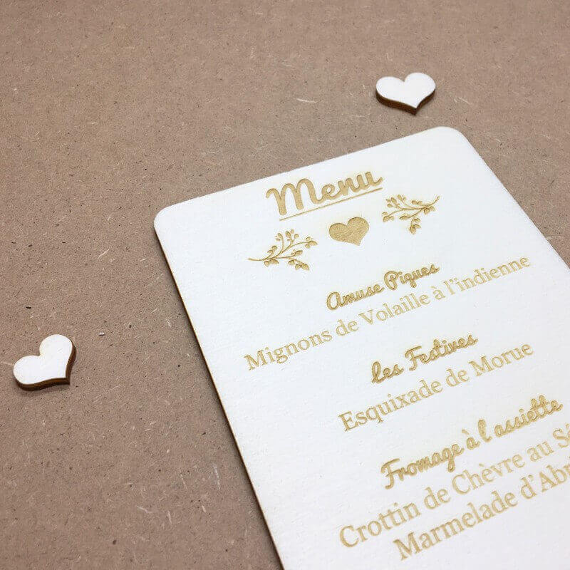 Menu de mariage champêtre en bois personnalisable