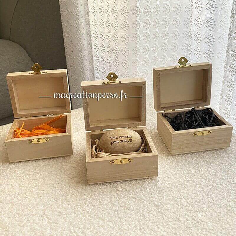 œuf de pâques en bois personnalisé pour annonce grossesse