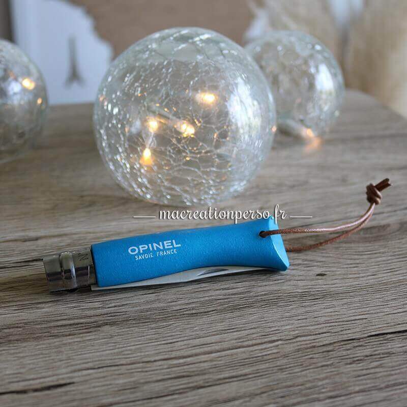 Couteau fermé Opinel cadeau personnalisé baroudeur n°7 lame inox manche bleu cyan 	