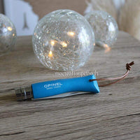 Couteau fermé Opinel cadeau personnalisé baroudeur n°7 lame inox manche bleu cyan 	