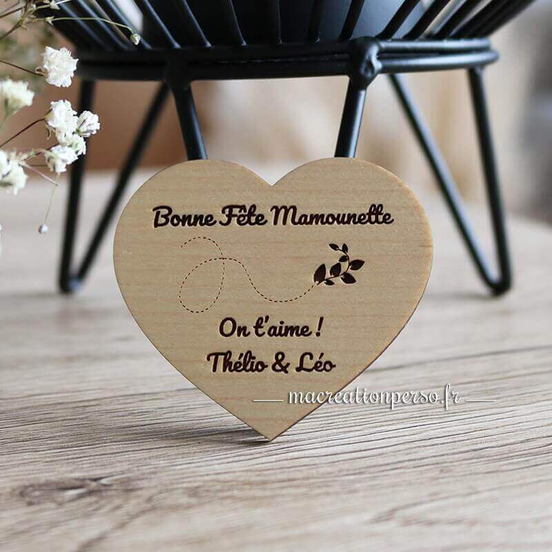 Petit coeur en bois personnalisé magnétique gravé 