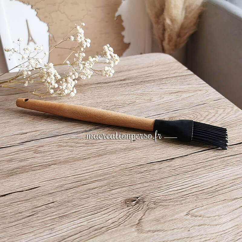 Pinceau alimentaire en silicone avec manche en bois personnalisé - macreationperso