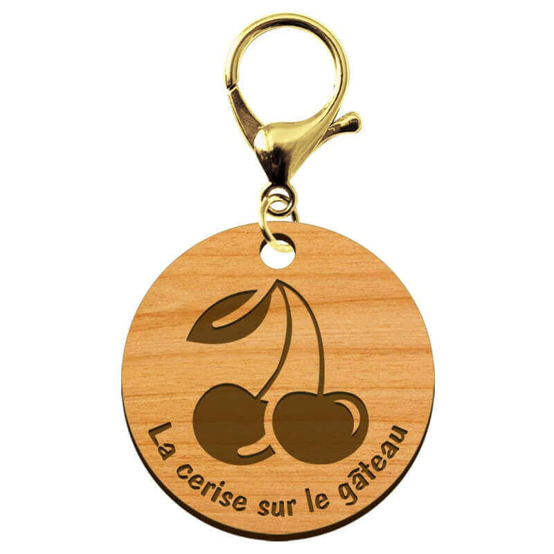Porte-clé CERISE en bois "La cerise sur le gâteau" personnalisé mousqueton doré