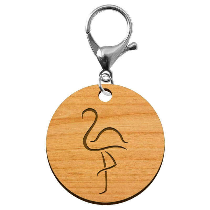 Porte clé flamant rose rond en bois 45 mm avec mousqueton argenté