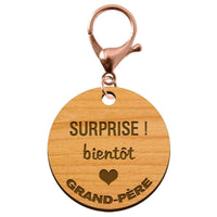 Porte-clé Papy "SURPRISE bientôt Grand-père" personnalisé mousqueton rose