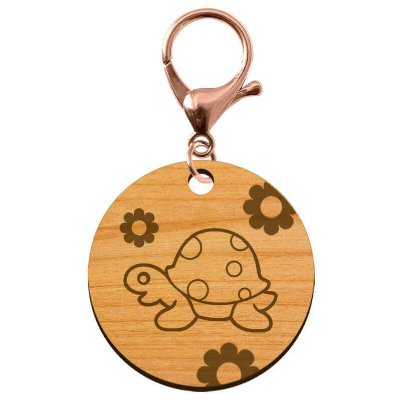 Porte-clé tortue artisanal en bois à personnaliser mousqueton métal rose 