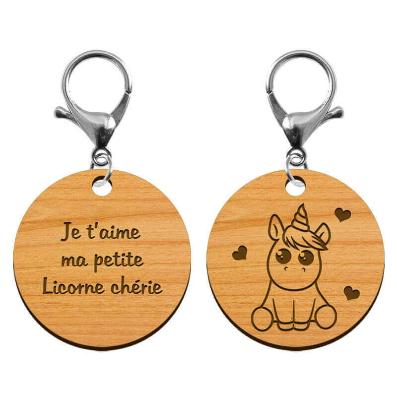 Porte clef licorne personnalisé gravé je t'aime en bois mousqueton argenté