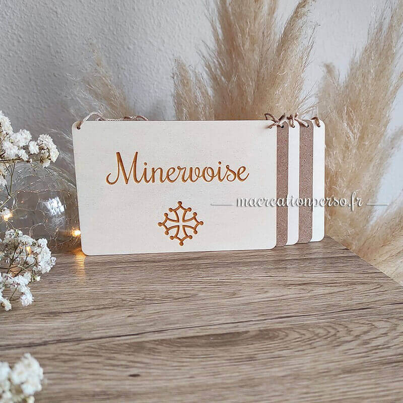 Signalétique bois panneau personnalisé pour porte croix occitane Minervoise